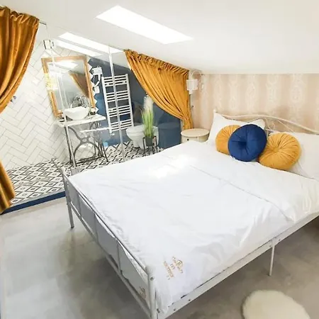 Apartamento Ivy Boutique Braşov Exterior foto
